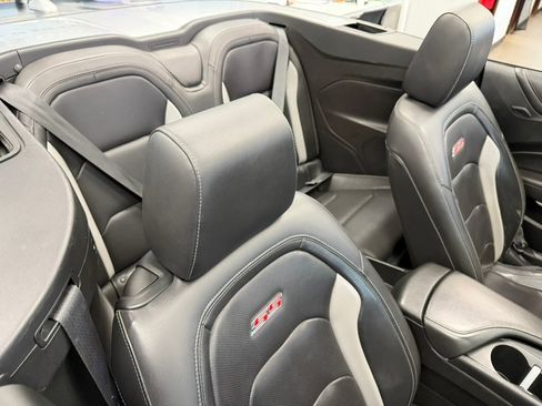 Used 2019 Chevrolet Camaro SS image 77