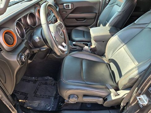 Used 2021 Jeep Gladiator Mojave image 10