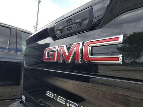 New 2026 GMC Sierra 3500 AT4 w/ AT4 Premium Plus Package AWD/4WD image 7