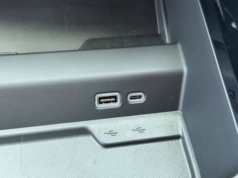 New 2026 Chevrolet Tahoe High Country AWD/4WD image 28
