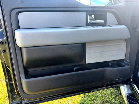 Used 2014 Ford F150 XLT w/ Equipment Group 302A Luxury image 9