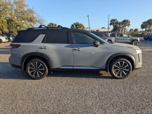 New 2026 Nissan Pathfinder Platinum w/ Cargo Package image 3