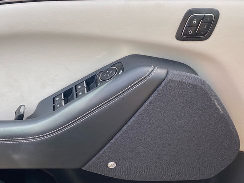 Used 2023 Ford Mustang Mach-E Premium RWD image 17