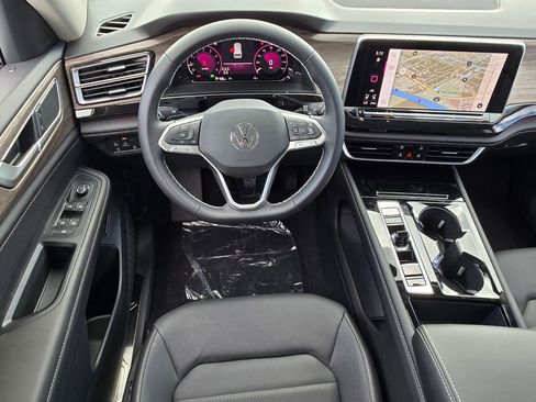 New 2026 Volkswagen Atlas SEL AWD/4WD image 8