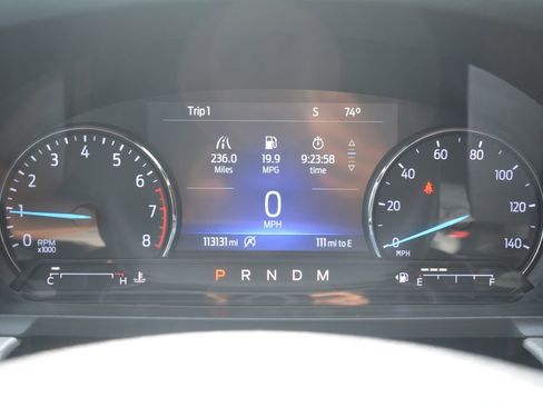 Used 2021 Ford Explorer XLT w/ Equipment Group 202A AWD/4WD image 13