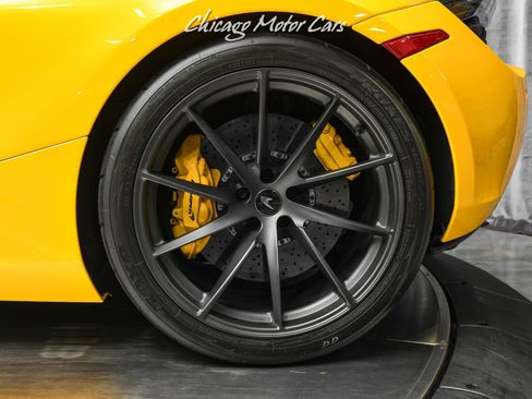Used 2020 McLaren 720S Performance RWD image 59