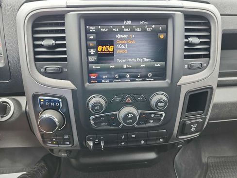 Used 2021 RAM 1500 Express AWD/4WD image 13