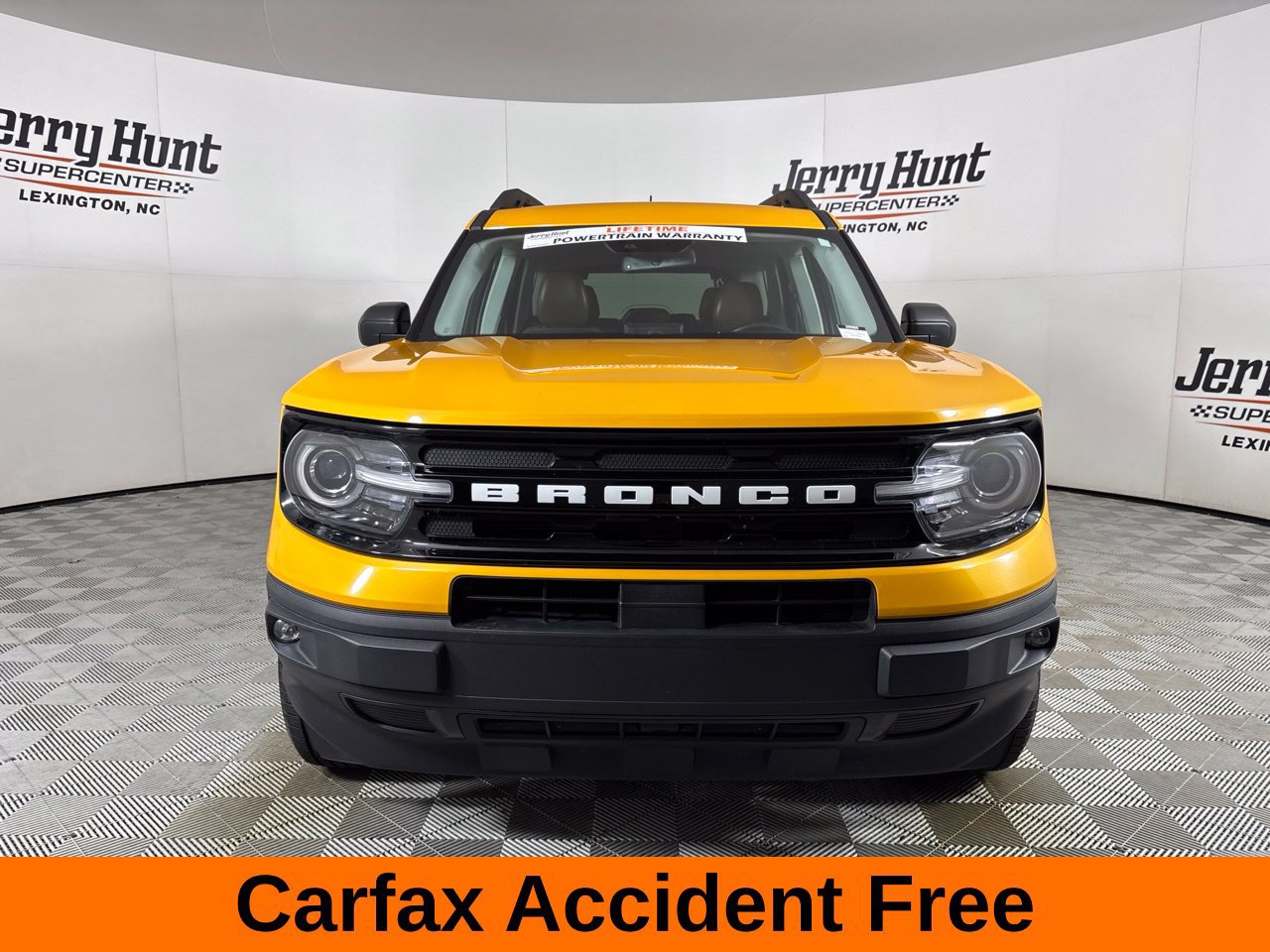 Used 2023 Ford Bronco Sport Outer Banks w/ Tech Package AWD/4WD image 3