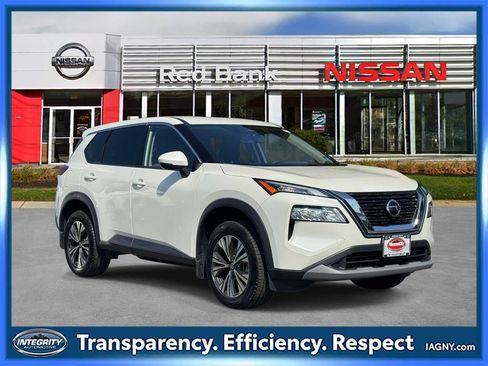 Used 2021 Nissan Rogue SV AWD/4WD image 1