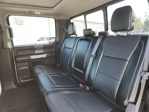 Used 2017 Ford F350 Lariat w/ Lariat Ultimate Package image 17