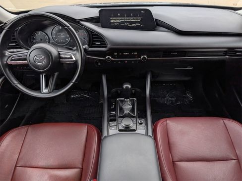 Used 2022 MAZDA MAZDA3 s image 10