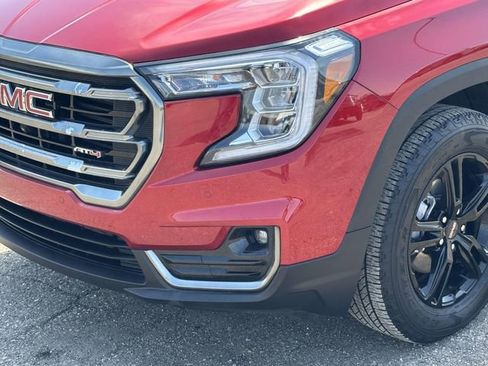 Used 2023 GMC Terrain AT4 w/ Infotainment Package II AWD/4WD image 8