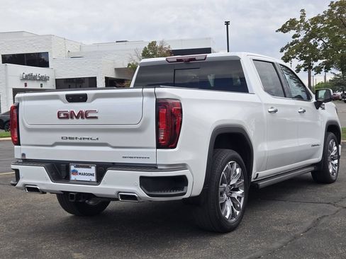 Used 2023 GMC Sierra 1500 Denali w/ Denali Reserve Package AWD/4WD image 4