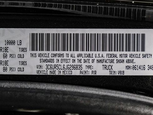 Used 2018 RAM 2500 Tradesman w/ Chrome Appearance Group AWD/4WD image 59