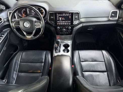 Used 2019 Jeep Grand Cherokee Limited w/ Luxury Group II image 14