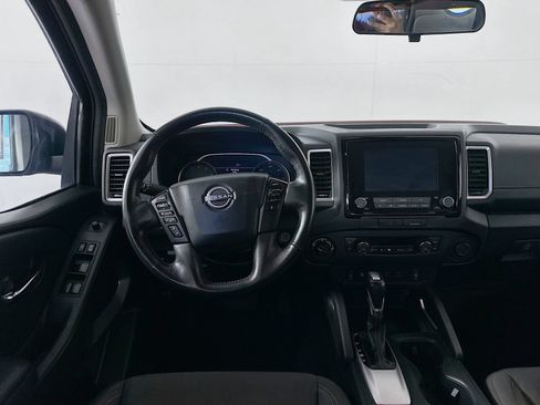 Used 2022 Nissan Frontier SV AWD/4WD image 24