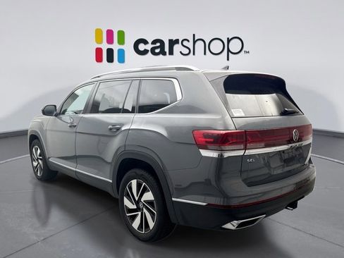 Used 2025 Volkswagen Atlas SEL AWD/4WD image 3