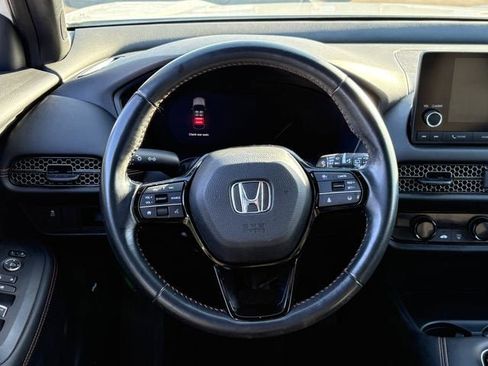 Used 2023 Honda HR-V Sport image 17
