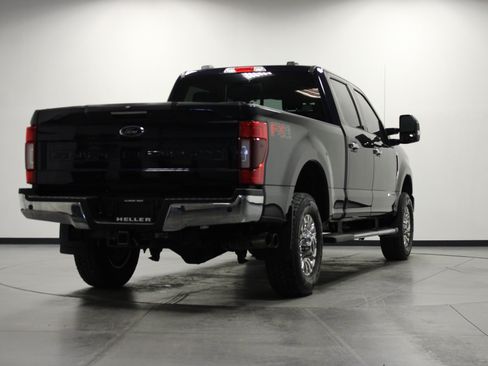 Used 2021 Ford F250 Lariat w/ Lariat Ultimate Package AWD/4WD image 4