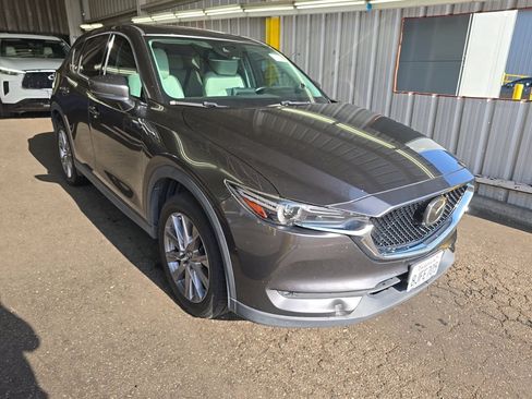 Used 2019 MAZDA CX-5 Grand Touring Reserve AWD/4WD image 3