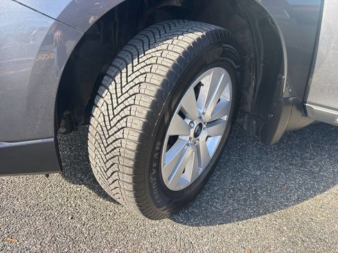 Used 2018 Subaru Outback 2.5i Premium image 48