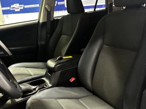 Used 2017 Toyota RAV4 LE w/ All Weather Liner Package FWD image 10