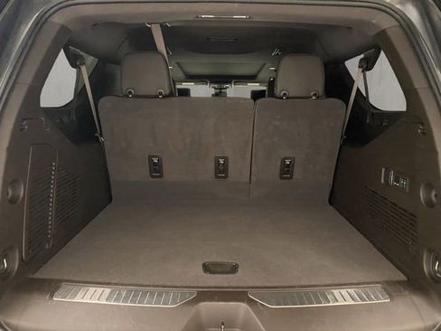 Used 2024 GMC Yukon XL Denali w/ Advanced Technology Package AWD/4WD image 28