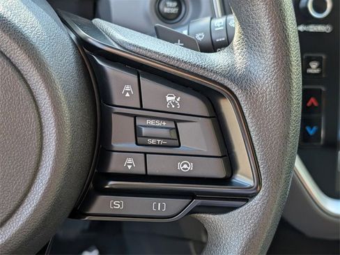 Used 2025 Subaru Crosstrek 2.0i Premium image 28