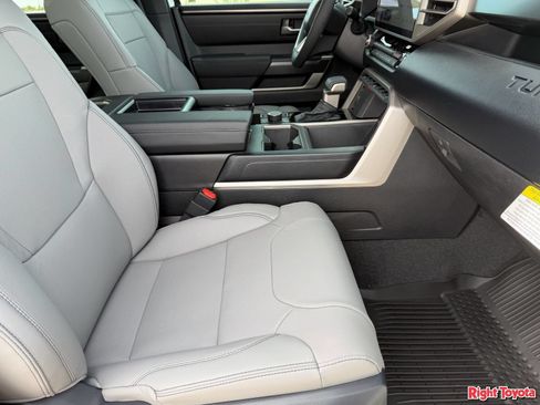 New 2026 Toyota Tundra SR5 AWD/4WD image 11