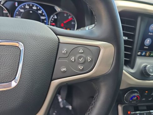 Used 2023 GMC Acadia Denali FWD image 30