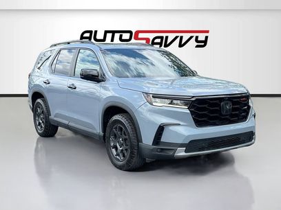 Used 2025 Honda Pilot TrailSport