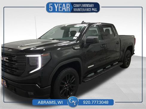Used 2022 GMC Sierra 1500 Elevation image 1
