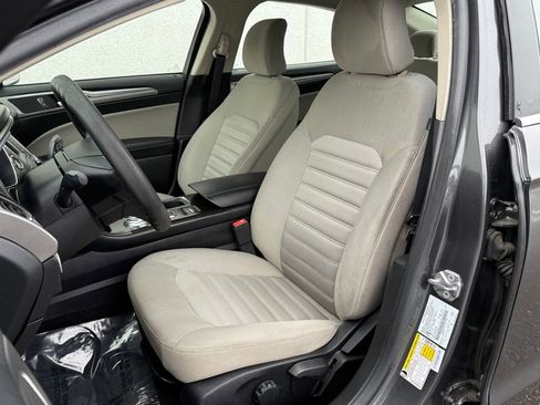 Used 2018 Ford Fusion S image 6