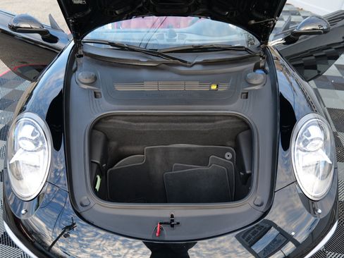 Used 2015 Porsche 911 Carrera 4S image 52