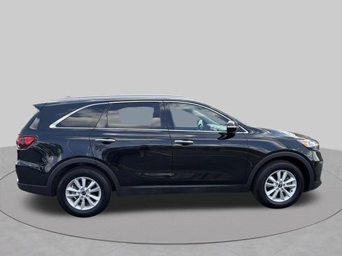 Used 2019 Kia Sorento FWD w/ LX Convenience Package image 31
