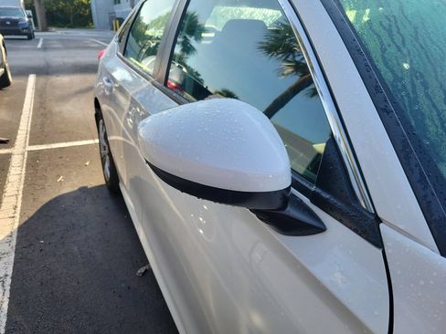 Used 2024 Honda Civic LX image 11