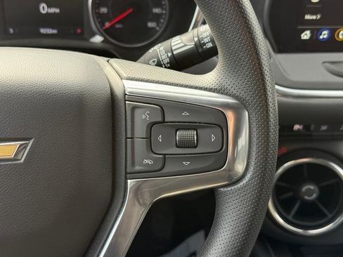 Used 2024 Chevrolet Blazer LT w/ Convenience Package image 16