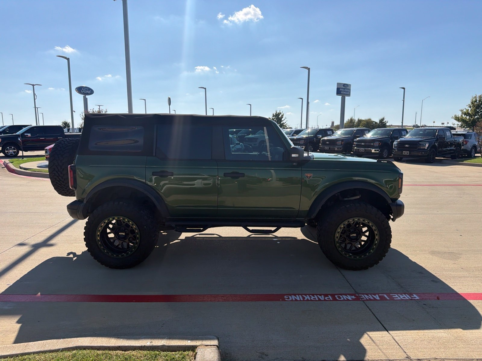 Used 2022 Ford Bronco Badlands w/ Sasquatch Package AWD/4WD image 13