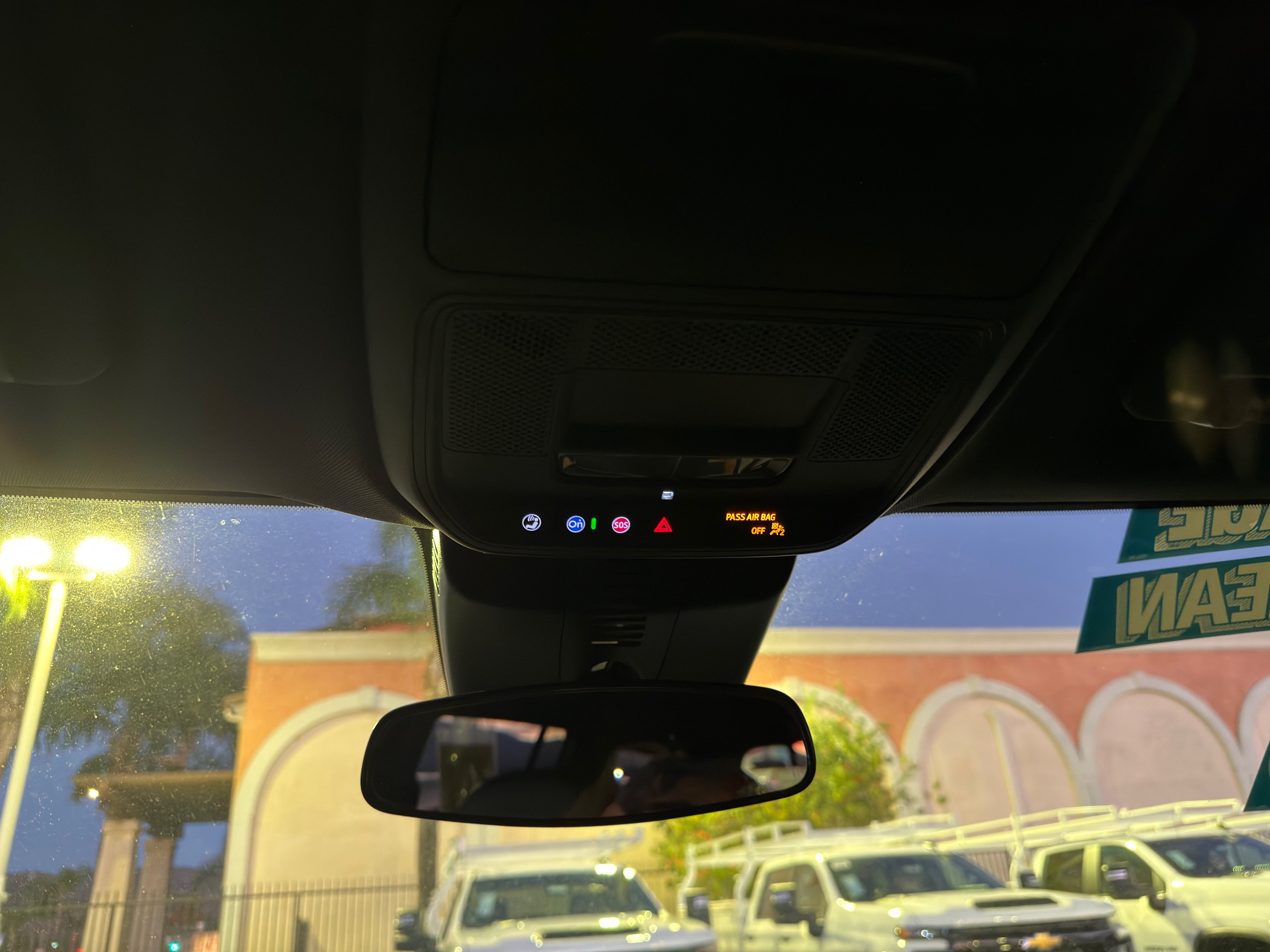 Used 2026 Chevrolet Traverse LT FWD image 34