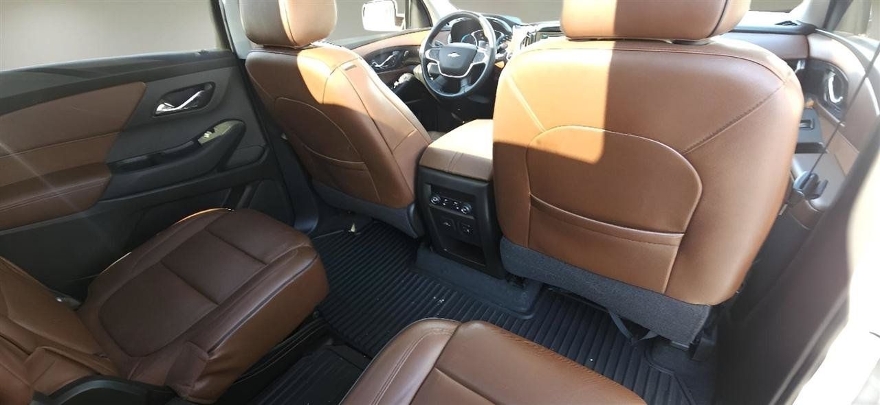 Used 2018 Chevrolet Traverse High Country AWD/4WD image 35