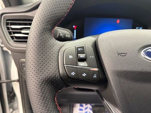 New 2026 Ford Escape ST-Line Select image 33