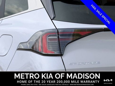 New 2026 Kia Sportage EX FWD image 11