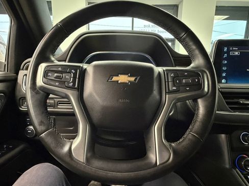 Used 2023 Chevrolet Suburban Premier image 41