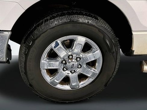 Used 2014 Ford F150 XLT w/ Equipment Group 302A Luxury AWD/4WD image 27