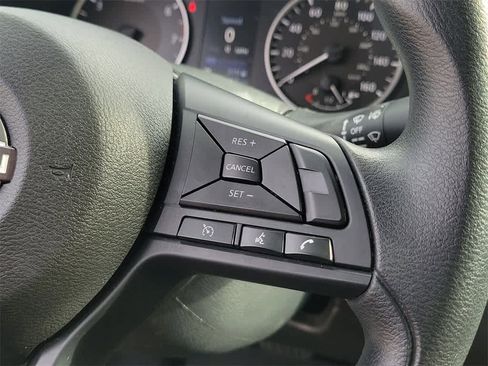 Used 2024 Nissan Sentra S image 24