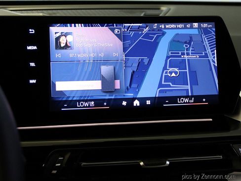 Used 2025 BMW X1 xDrive28i image 18