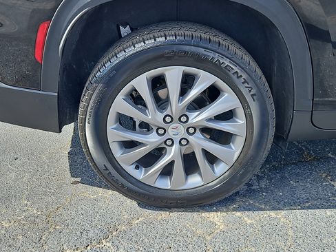 Used 2025 Buick Enclave Preferred image 5