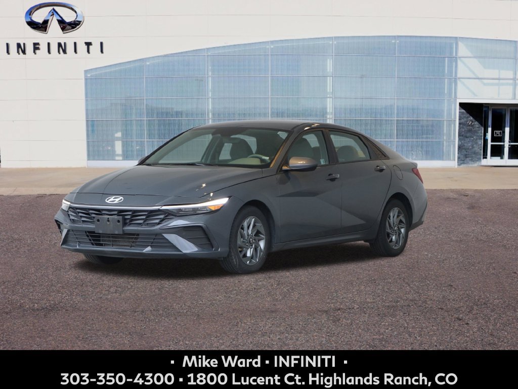 Used 2024 Hyundai Elantra SEL FWD image 1