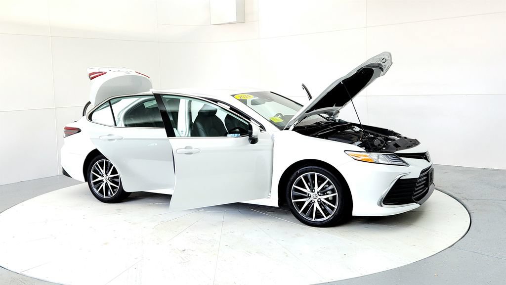 Certified 2024 Toyota Camry XLE w/ Cold Weather Package AWD/4WD image 12