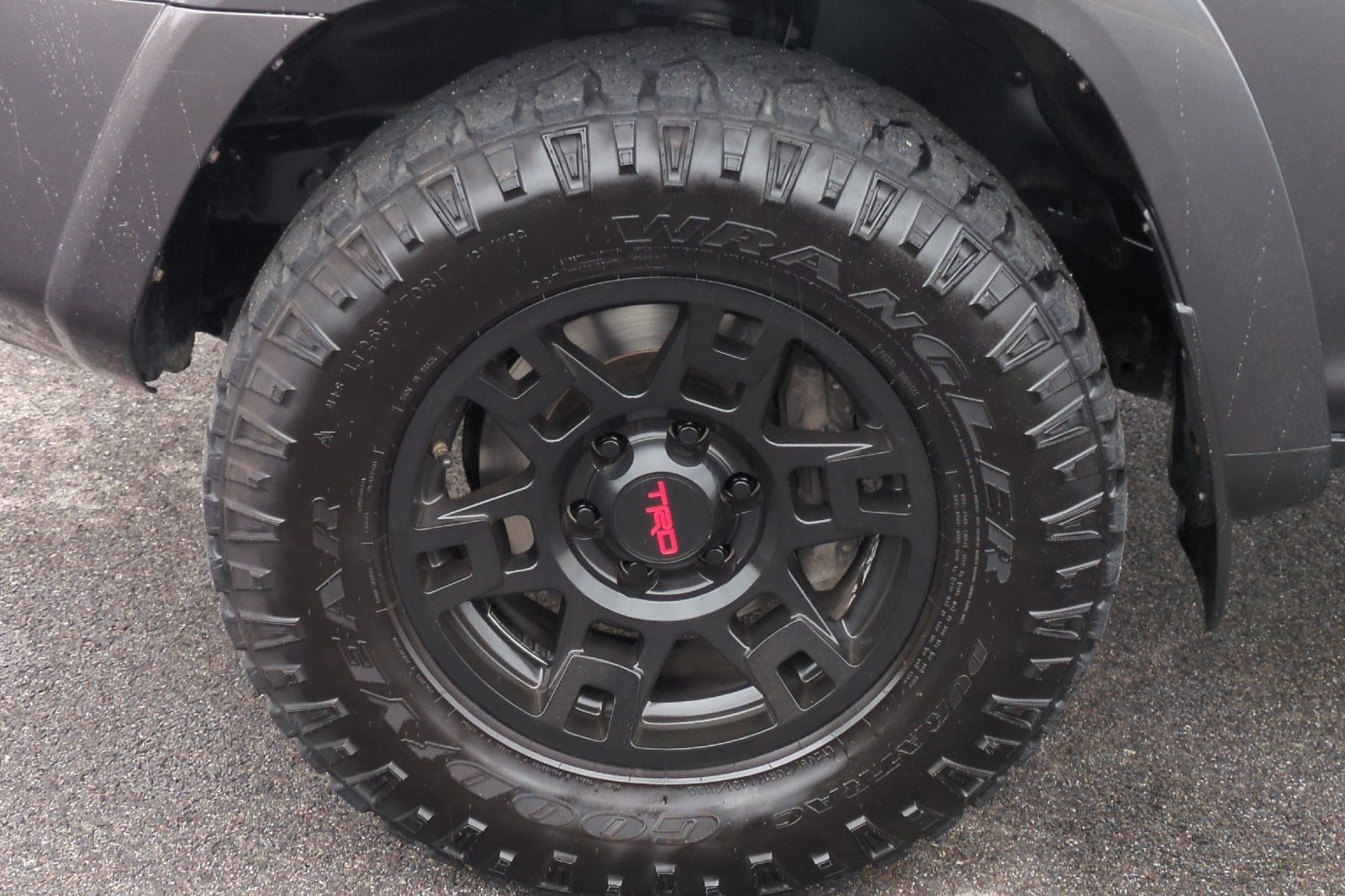 Used 2019 Toyota 4Runner TRD Off-Road Premium AWD/4WD image 42